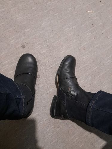 Customer photo review of Otto's Leather Motorcycle Biker Boots