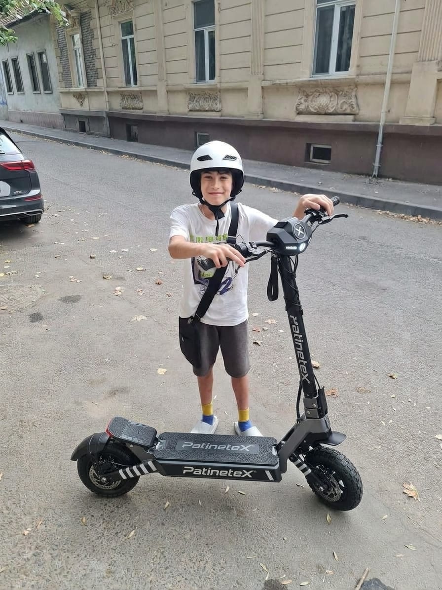 Customer photo review of Patinete Eléctrico X1 500W