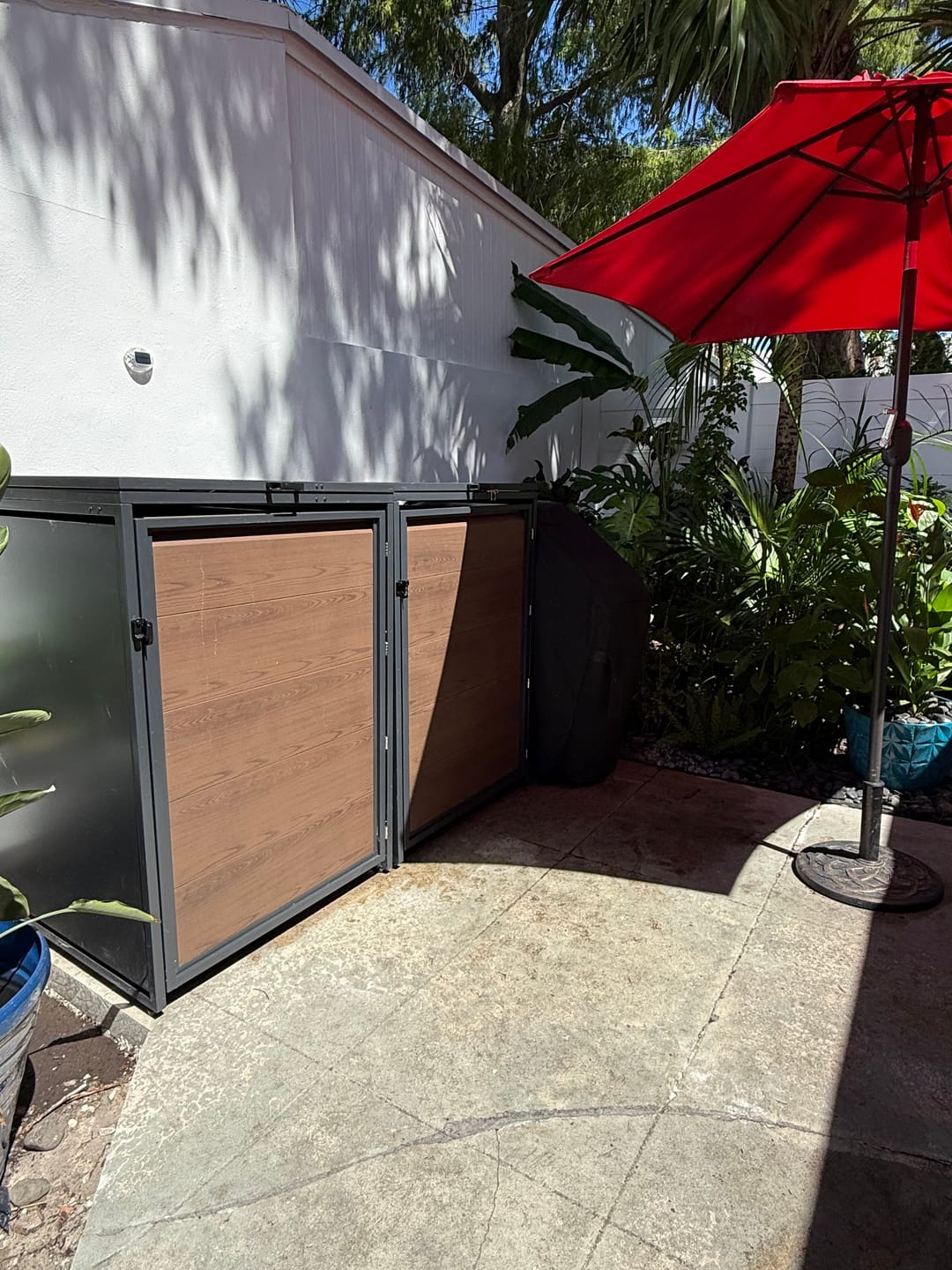Customer photo review of MisterBin® Garbage Bin Enclosure