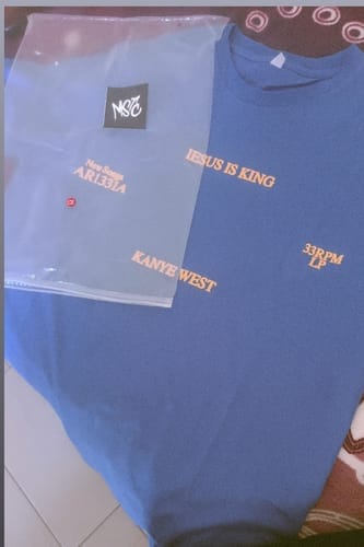 Customer photo review of Jesus Is King