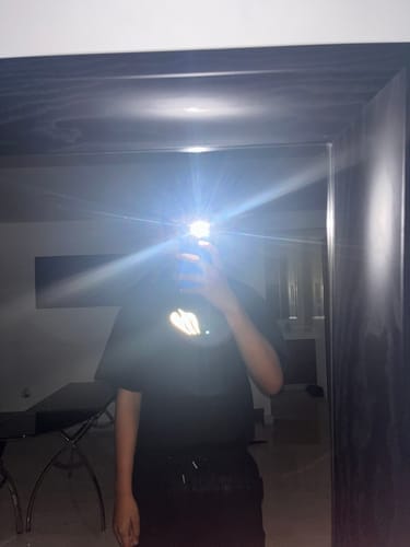 Customer photo review of Donda Academy Tee G5(reflectiva)