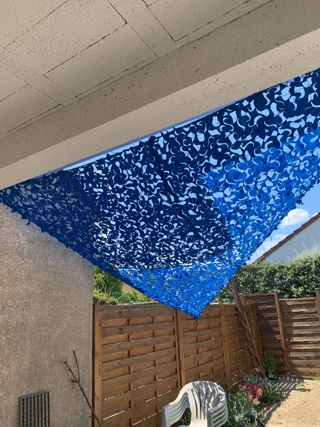 Customer photo review of Voile d'ombrage camouflage triangulaire bleu