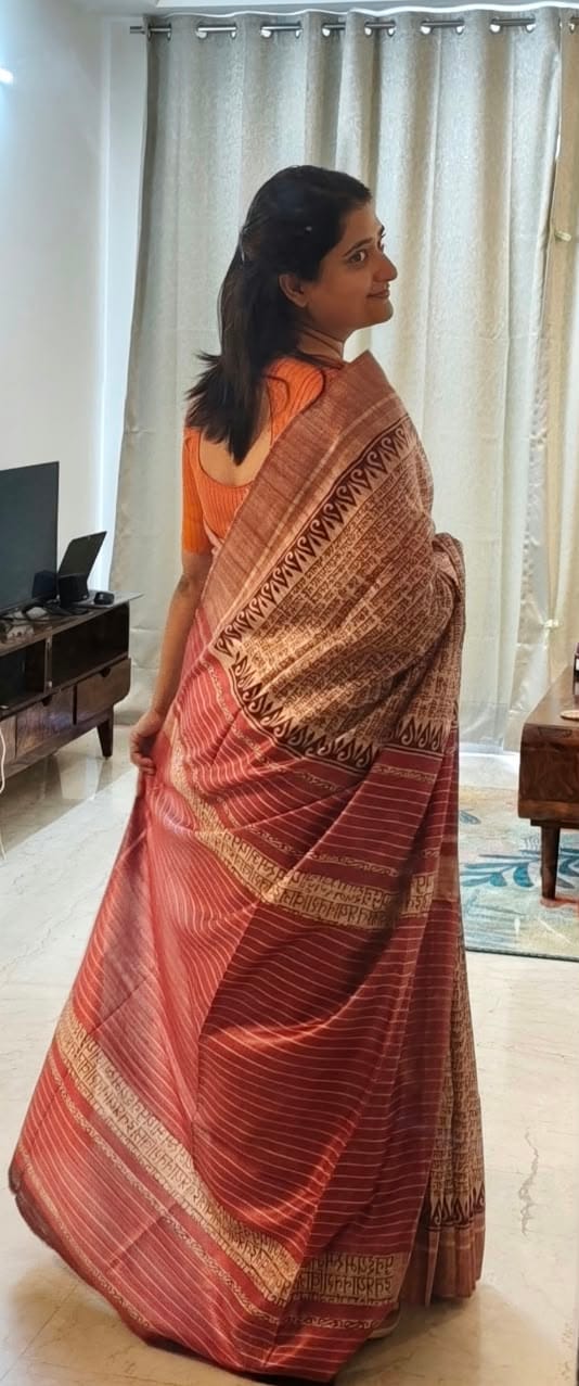 Customer photo review of Aabhaangi Ghicha Tussar Silk Saree