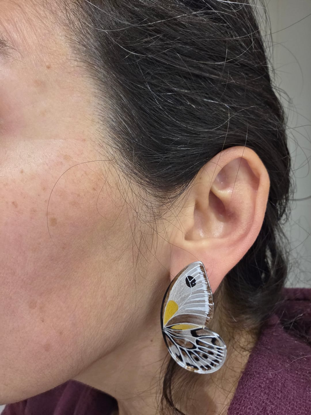 Customer photo review of Aros Ilustración Mariposa Chilena plateada M 5cm