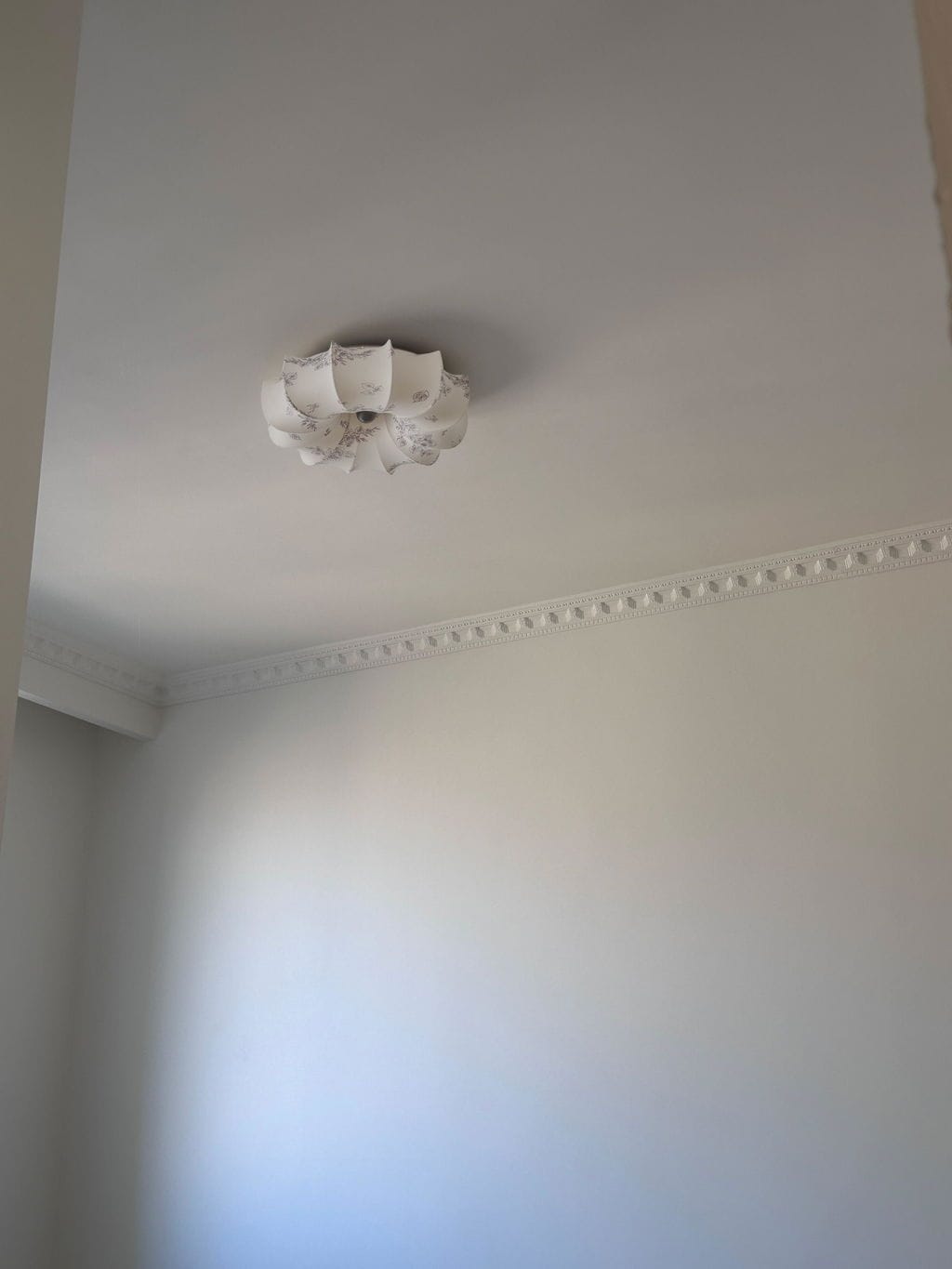 Customer photo review of Beige Fabric Ceiling Light, Flush Mount, Warm Light, 50 cm