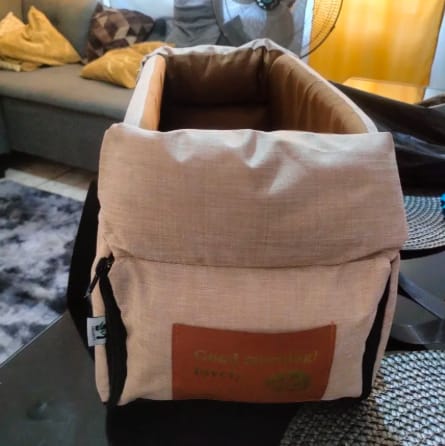Customer photo review of ™PawPilot- מושב בוסטר יוקרתי לרכב