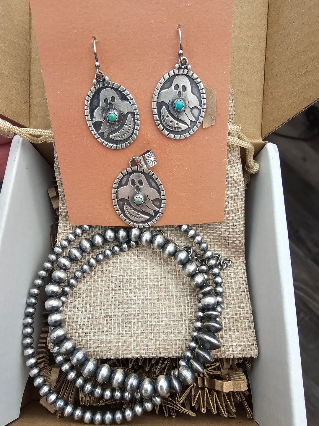 Customer photo review of Nizhoni Traders LLC Mystery Subscription Box
