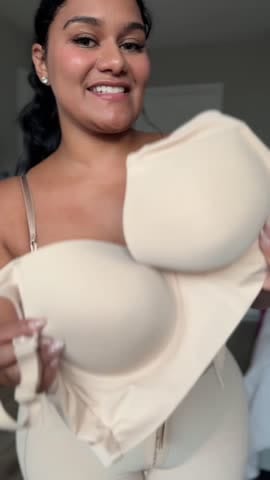 Customer photo review of Curvely™ Soutien-Gorge Push-Up Gainant à Armatures