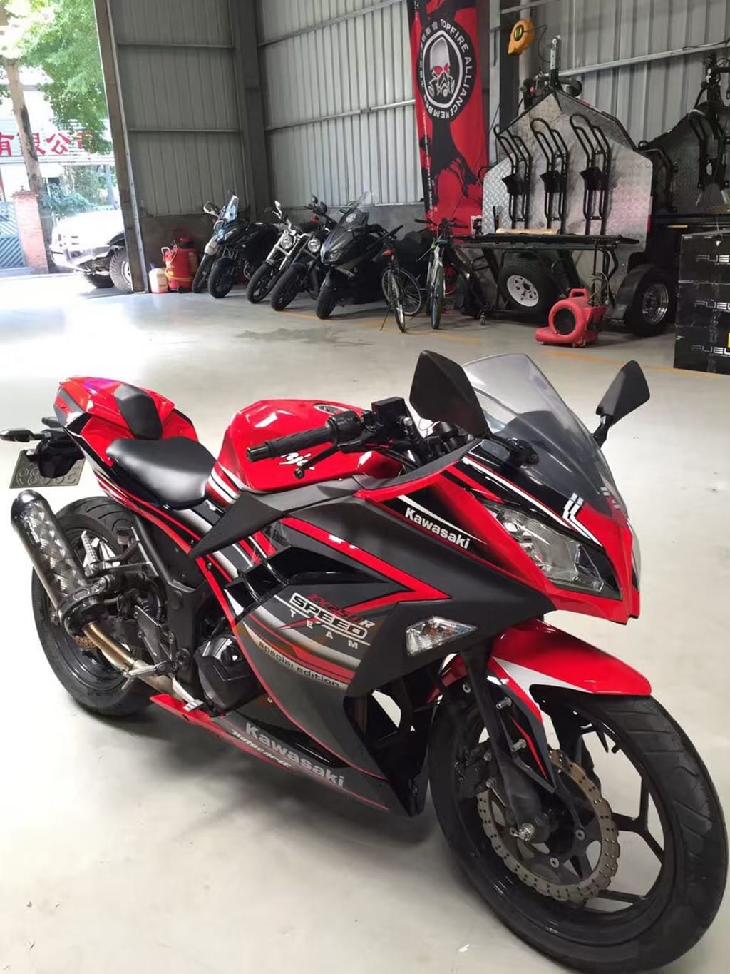 Customer photo review of Ninja 300 2013 - 2017 Red Fairing