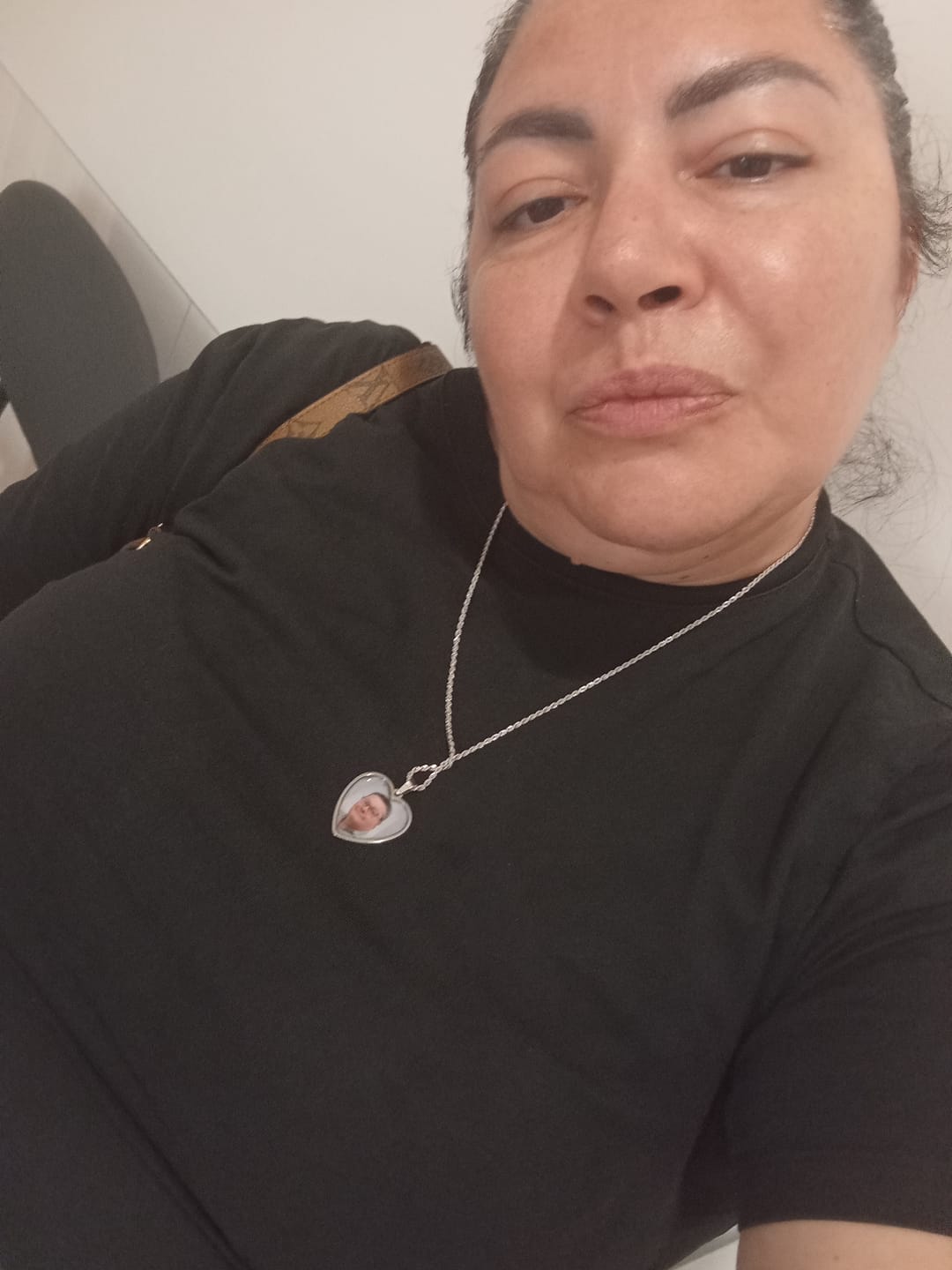 Customer photo review of Collana con Foto - Portami con Te