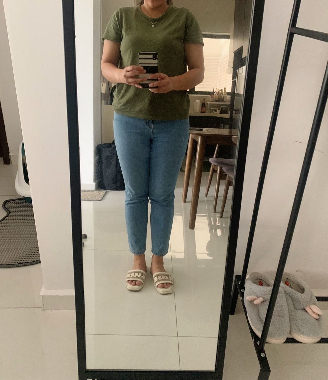 Customer photo review of Renee Logo Stitch Slip-on Sandals In Almond