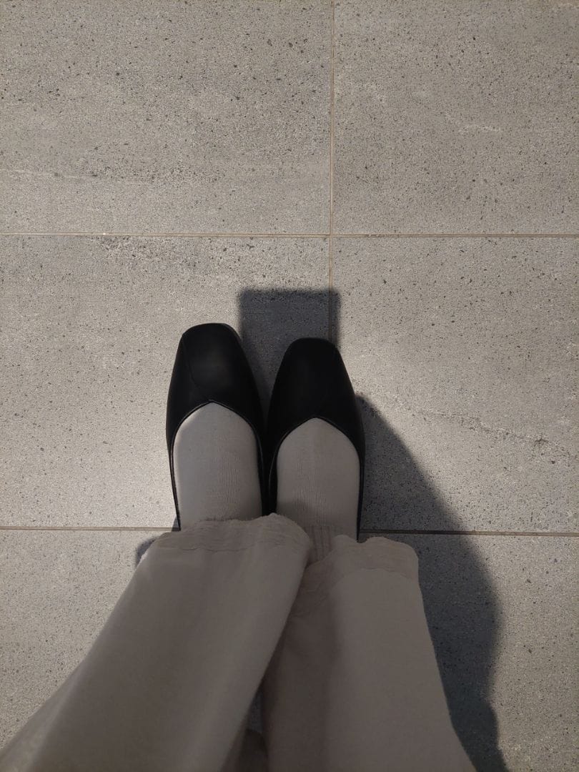 Customer photo review of Tulip Flats & Ballerinas In Black