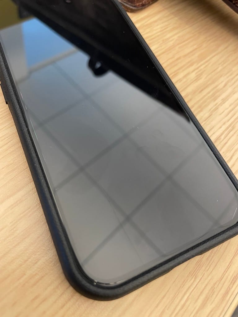 Customer photo review of 3 in 1 Screen Protector - iPhone