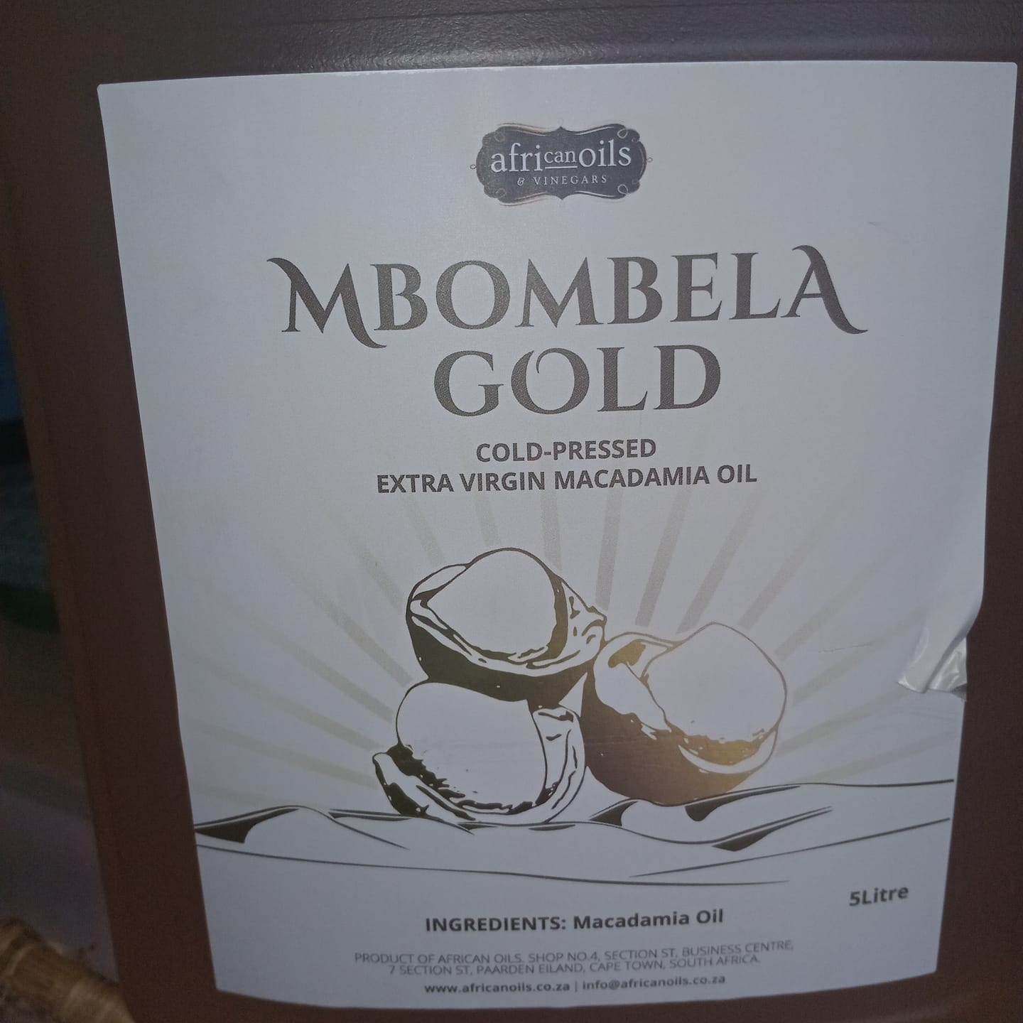 Customer photo review of 5L Cold-Pressed Macadamia Oil - Mbombela