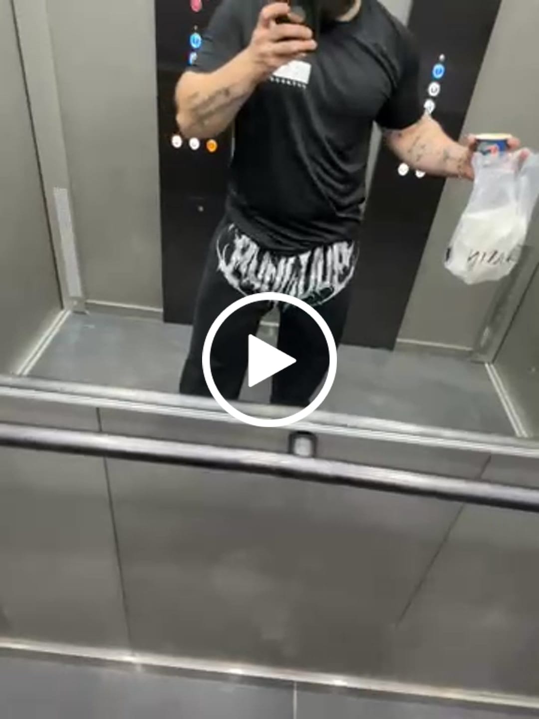 Customer video review of 2079 - Dark Wave Joggers