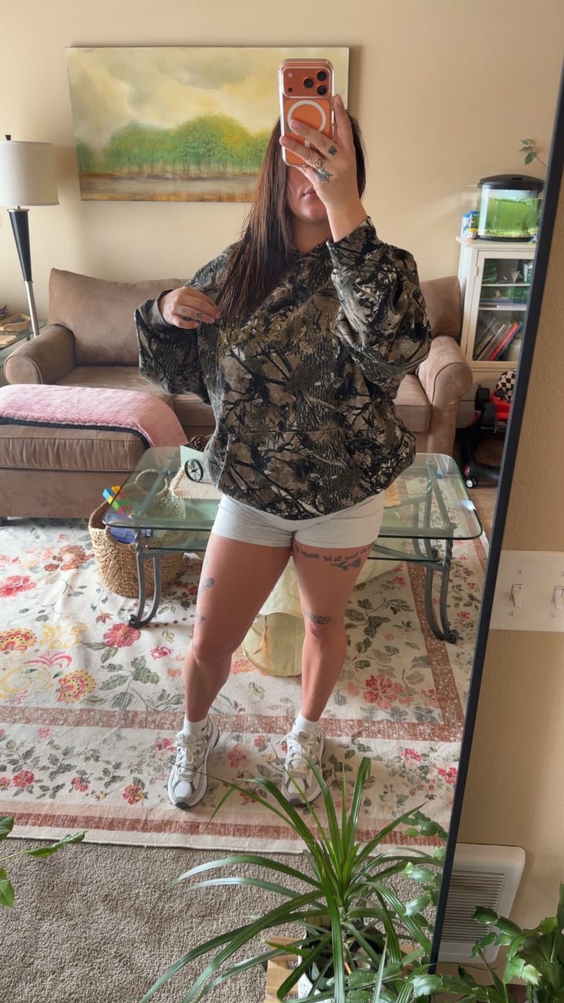 Customer photo review of W1155 - Studio Edit Shorts