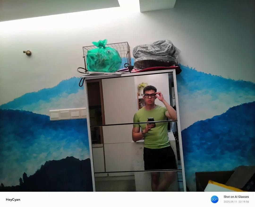 Customer photo review of AI Smart Sunglasses Camera with photochromic
