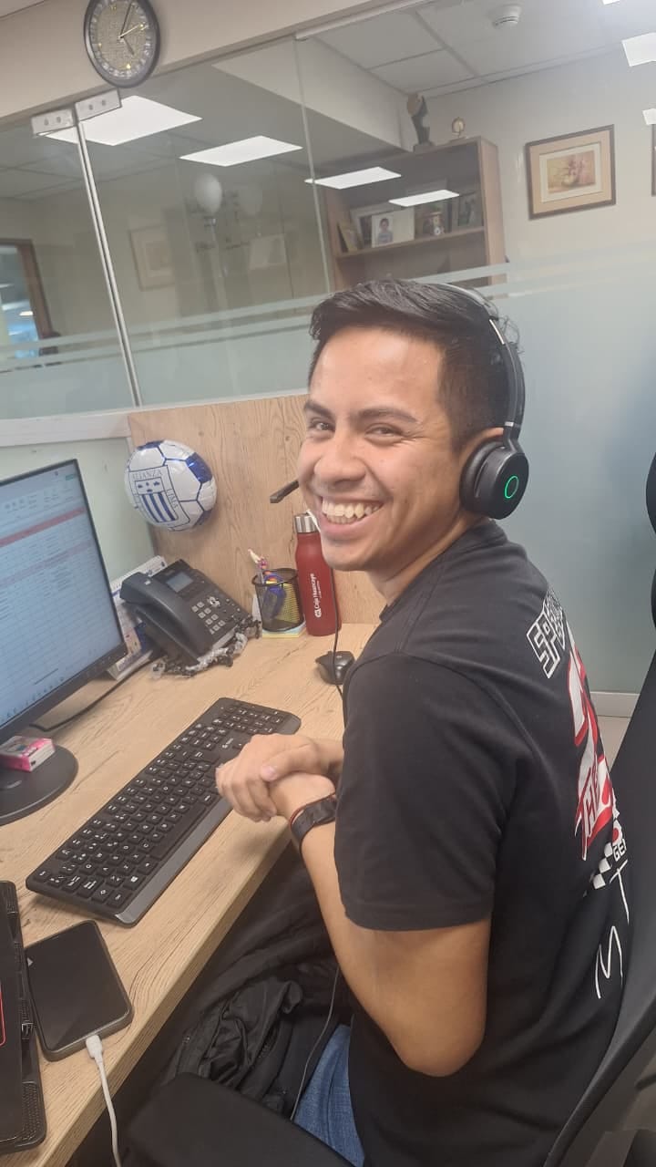 Customer photo review of Auricular VTX200 PRO Cancelador de ruido ENC y Luz de Ocupado