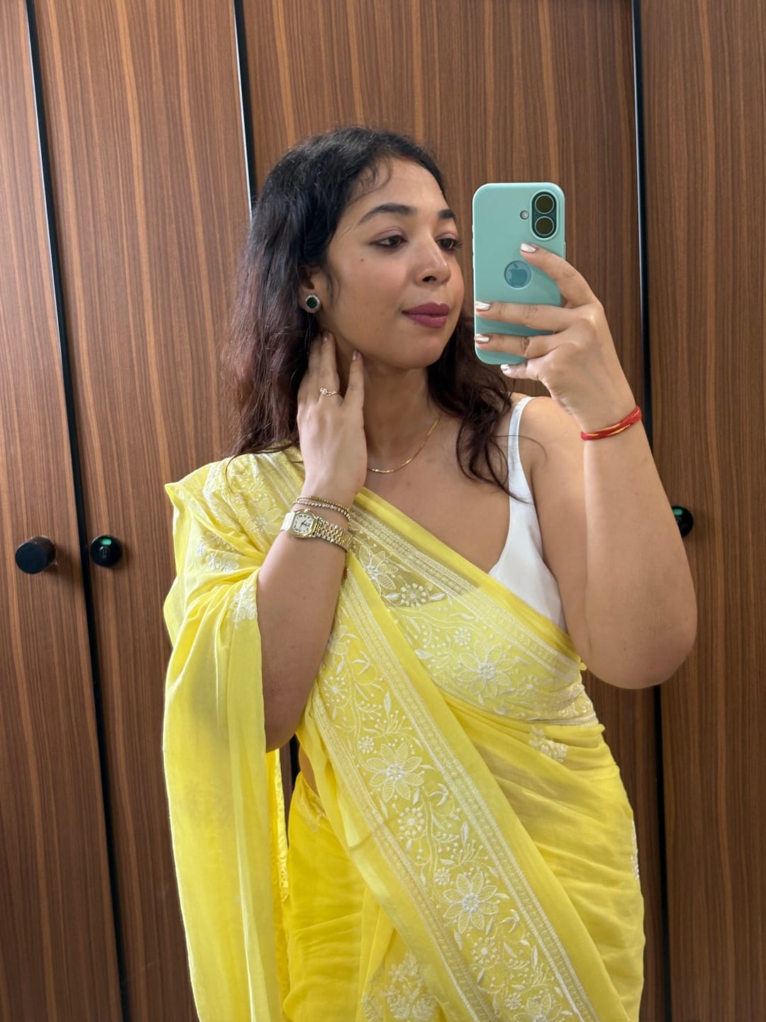 Customer photo review of Yellow Chikankari Mulmul Cotton Saree