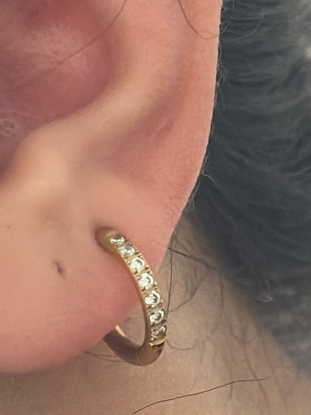 Customer photo review of Petite Zirconia Ohrringe