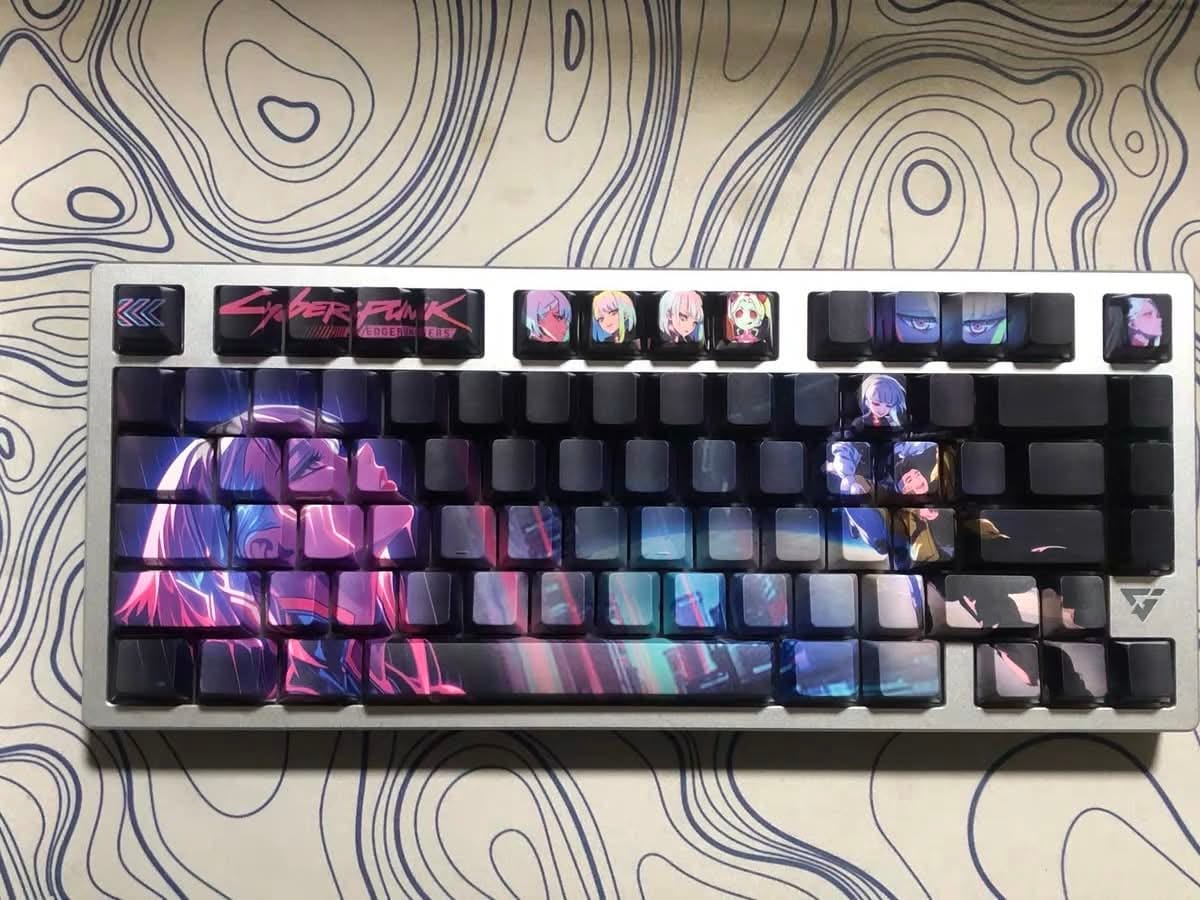 Customer photo review of Lucy Cyberpunk Edgerunners Keycaps