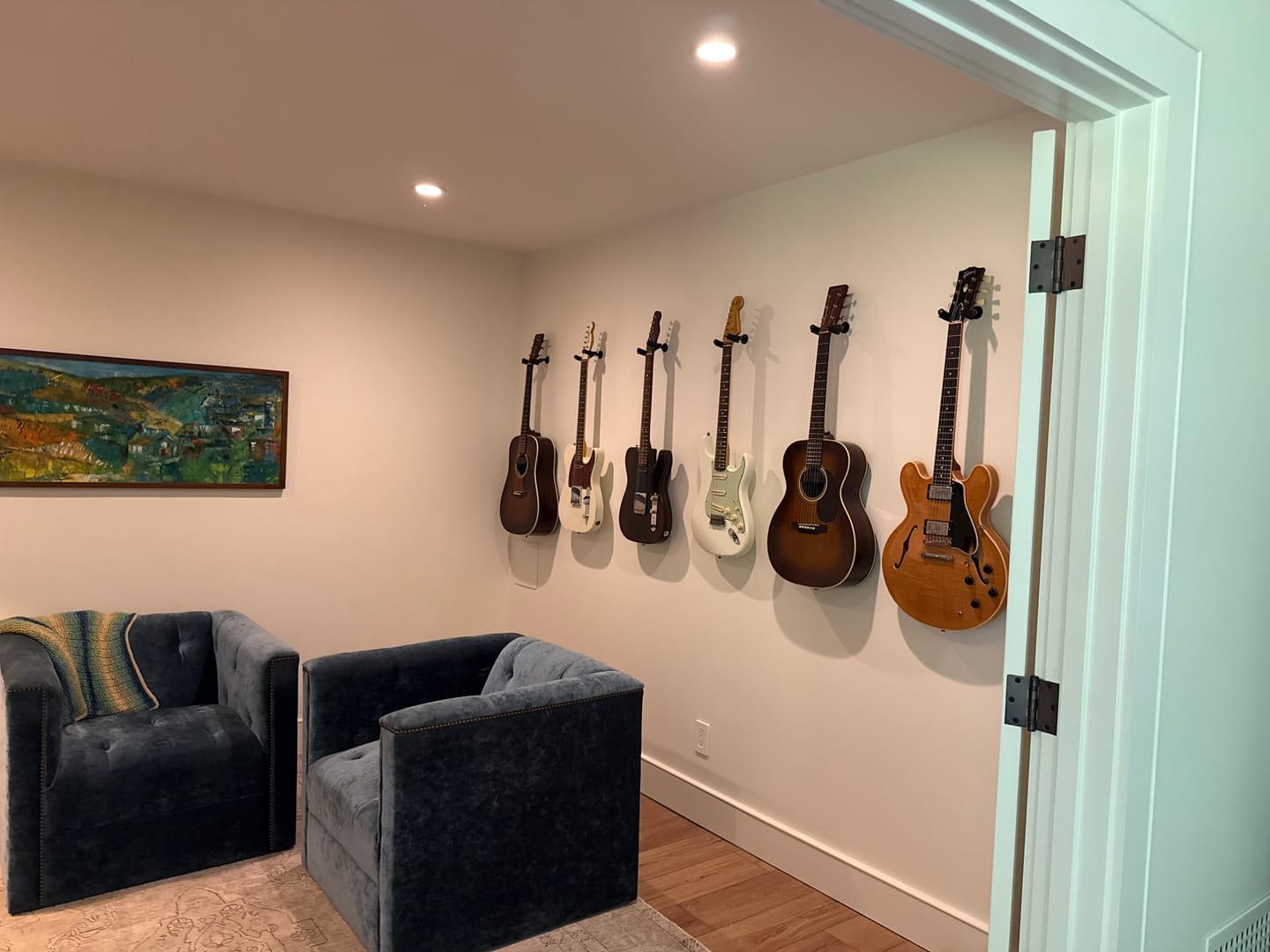 Customer photo review of Guitar Hanger