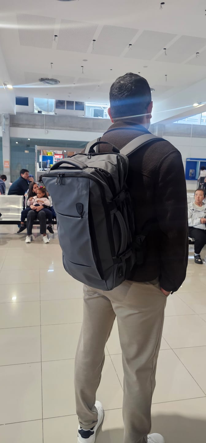 Customer photo review of The Expandable Dark Gray