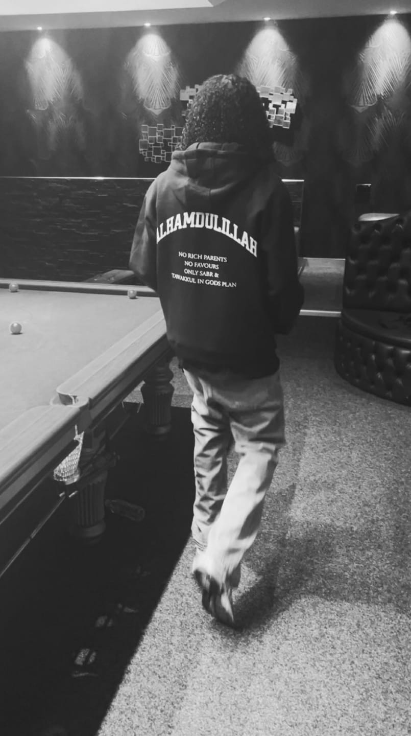 Customer photo review of NO RICH PARENTS Oversized Hoodie