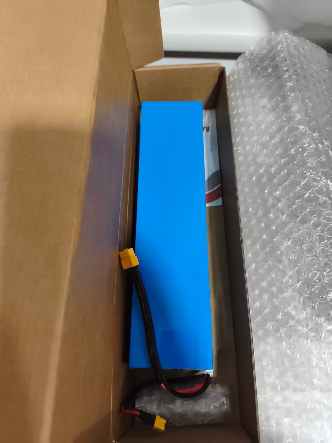 Customer photo review of EU-Versand KEEPBATT 36V 7,5Ah Ersatzakku Batterie für KuKirin S1 PRO E-Scooter