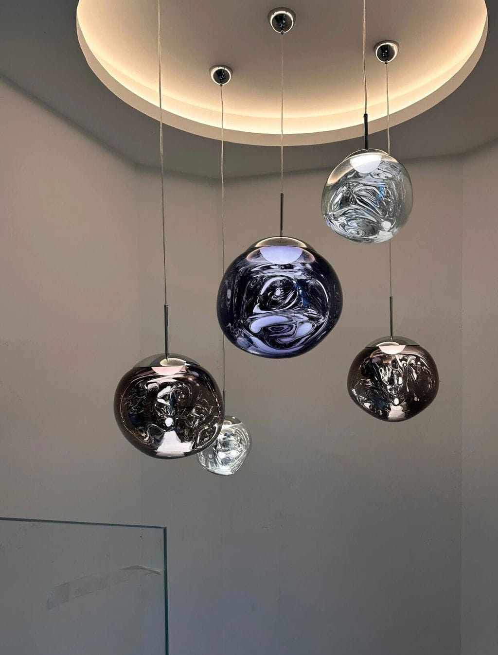 Customer photo review of Glass Pendant Light, Hot-Blown Molten Form, Adjustable 150 cm Cord
