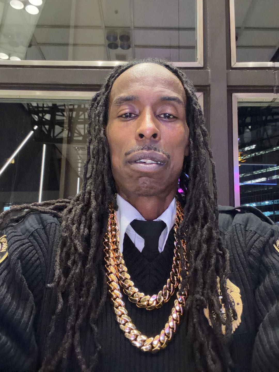 Customer photo review of 10-22mm Solid 18k Gold Plated Miami Cuban Link Chain