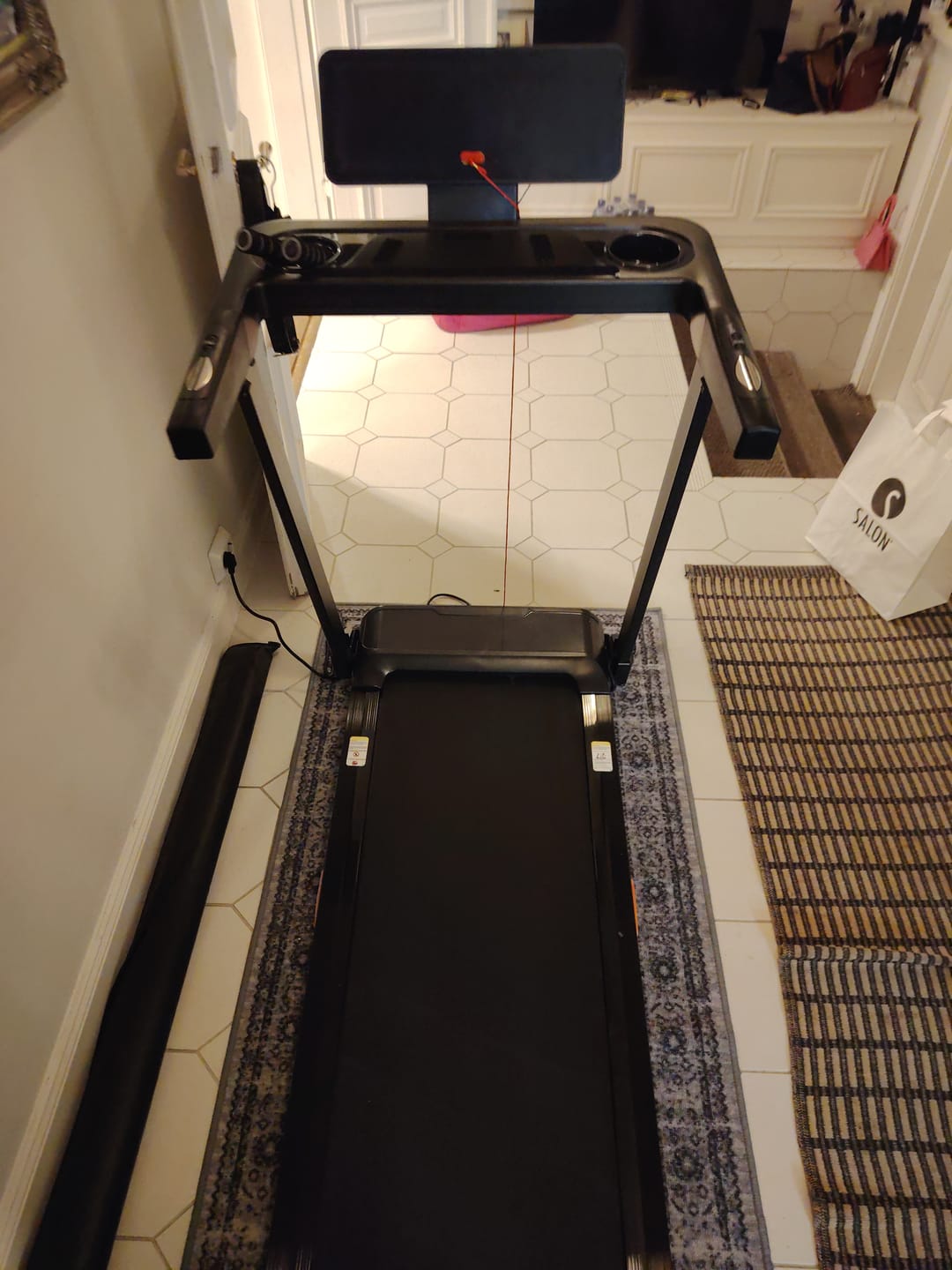 Customer photo review of Umay L20 Foldable Treadmill with 20% Manual Incline, 14KM/H & 180KG Capacity