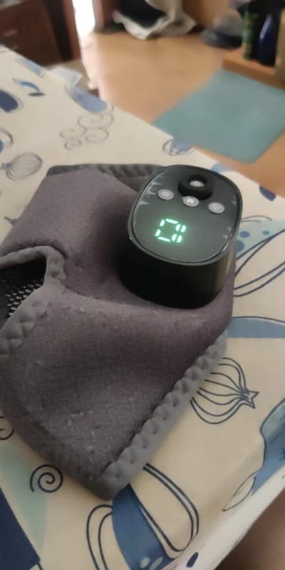 Customer photo review of Masajeador de tobillo con calor
