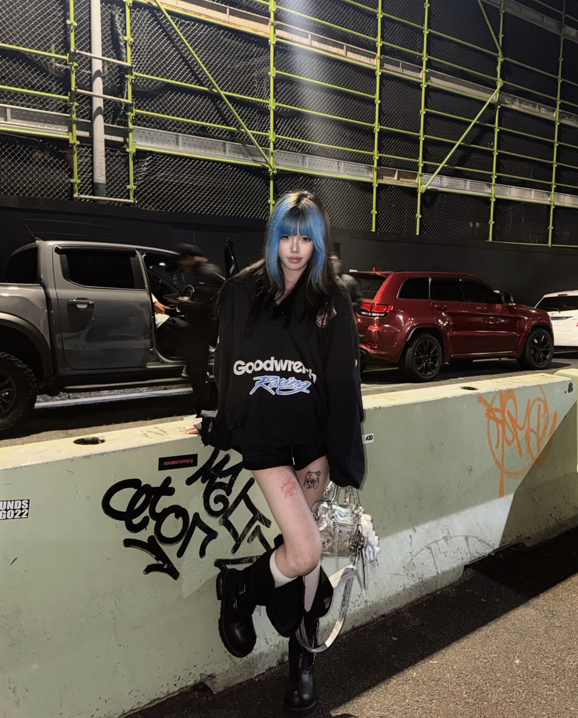 Customer photo review of WARDEN EDGE Goodwrench Racing Oversized Graphic Zip Hoodie & Relaxed Shorts Set