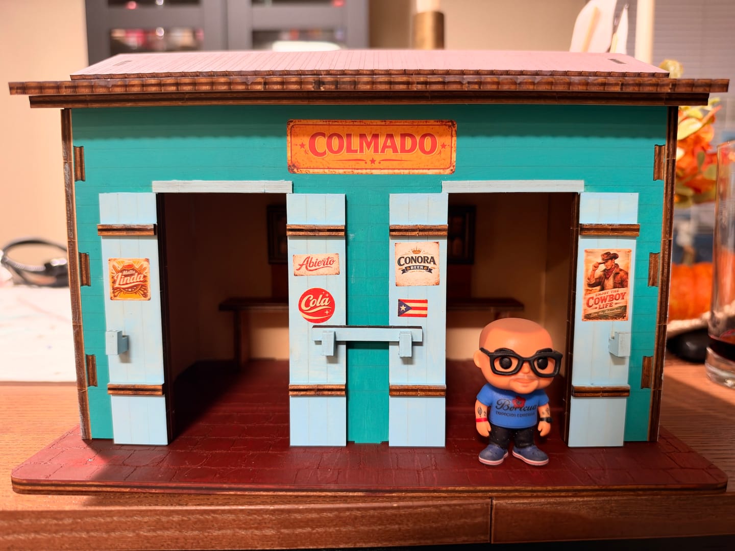 Customer photo review of [PRE-VENTA] El Colmado | Kit DIY Madera con Stickers