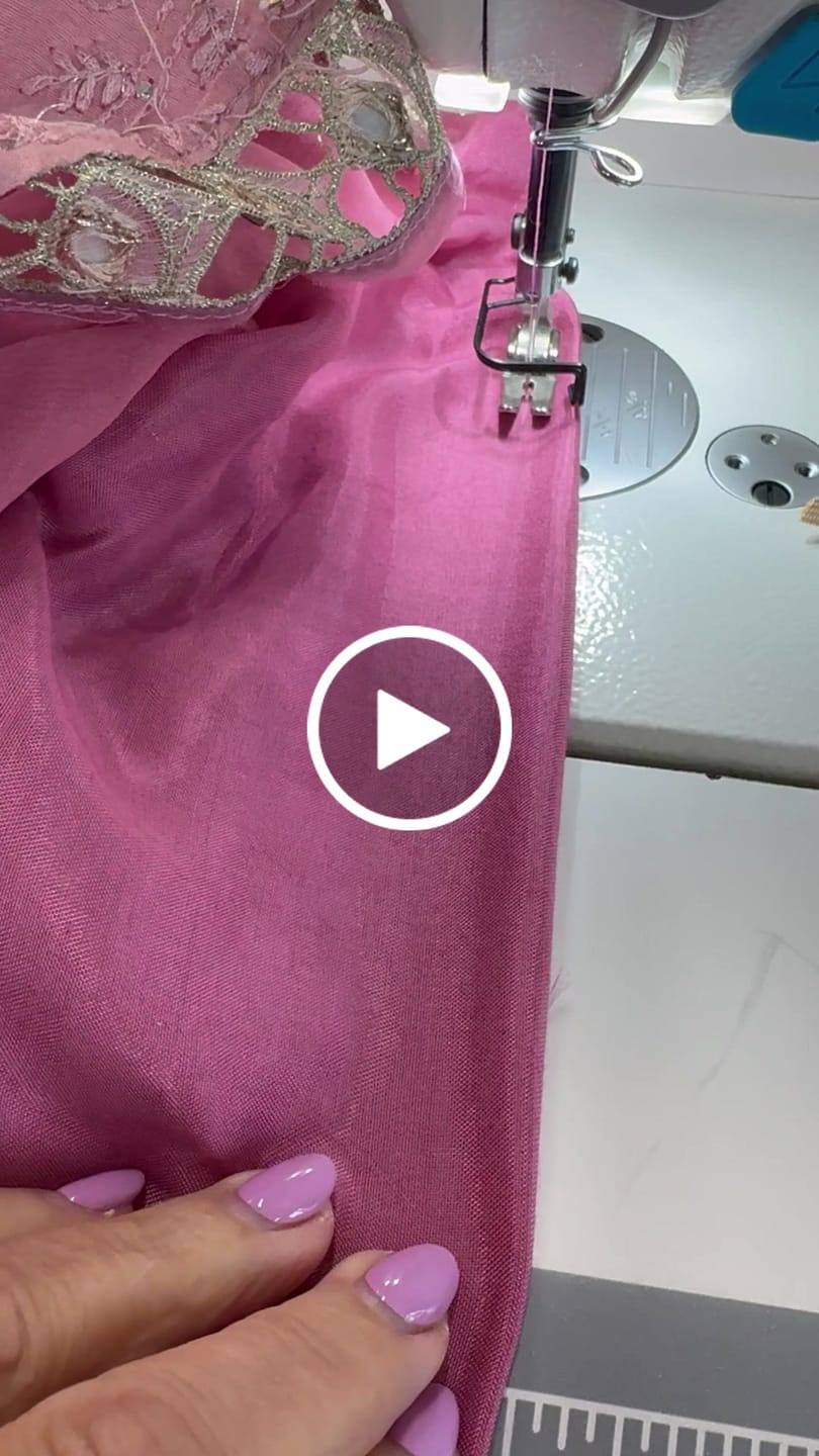 Customer video review of JACK A5E-B Single Needle Direct Drive Lockstitch Industrial Sewing Machine with AI Material Recognition – Complete Setup, Table & Stand Included