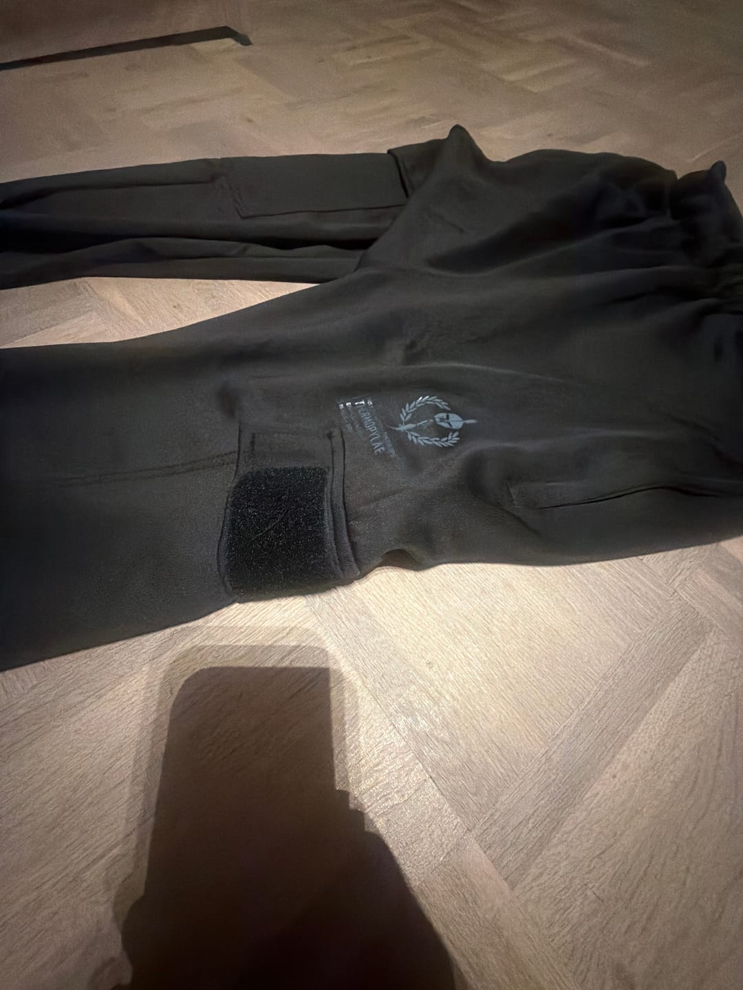 Customer photo review of //03-SP1 | Shadow Ops V8 Cargo Jogger - Onyx