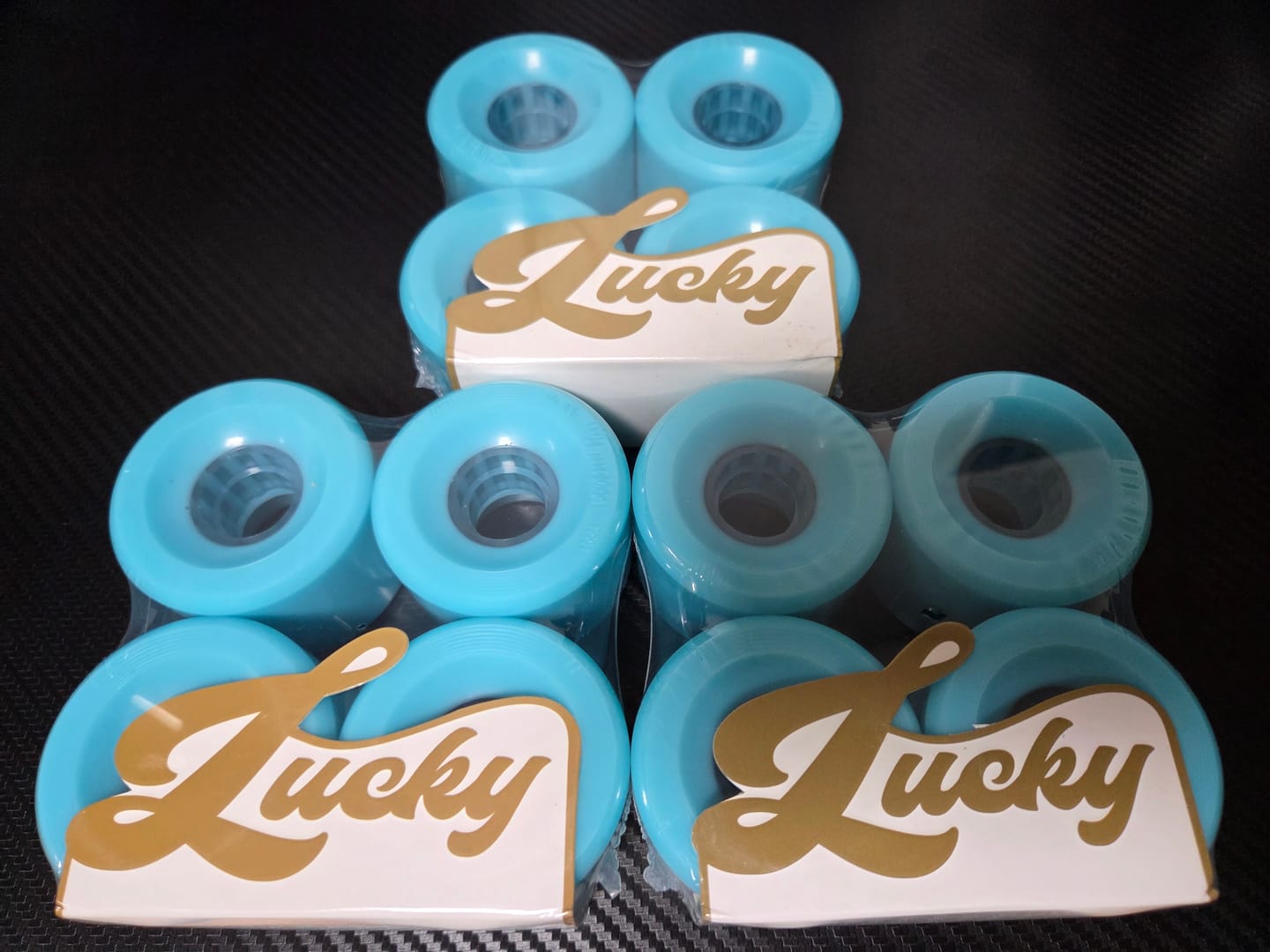 Customer photo review of Lucky Wheels - Tiffany Moon Cakes - 60mm / 80a (Set of 4 Wheels)