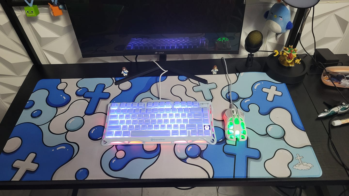 Customer photo review of Blue Splash Mousepad