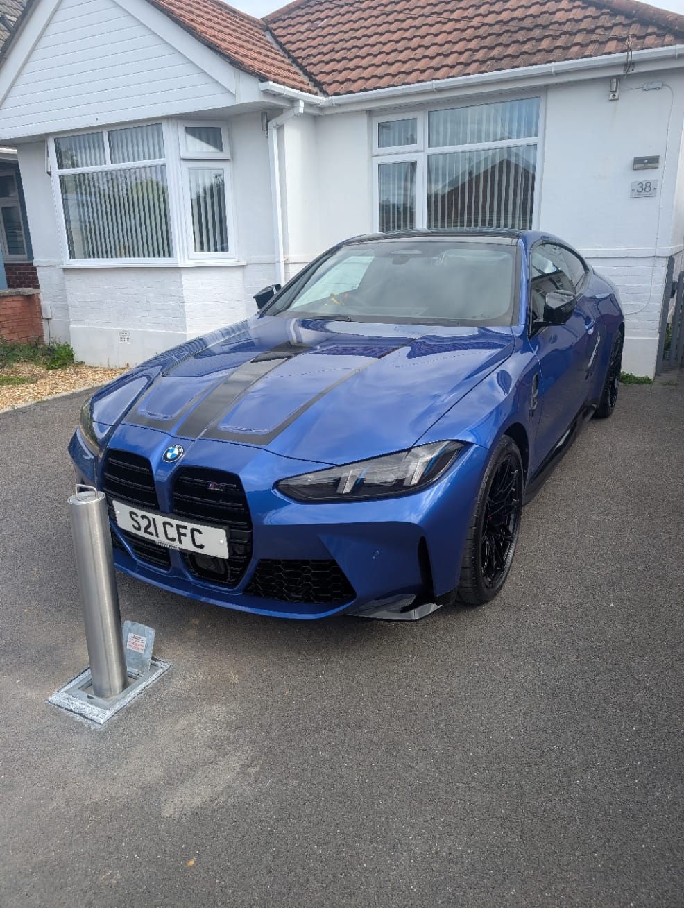 Customer photo review of LA-114 Stainless Steel Lift Assist Telescopic Bollard