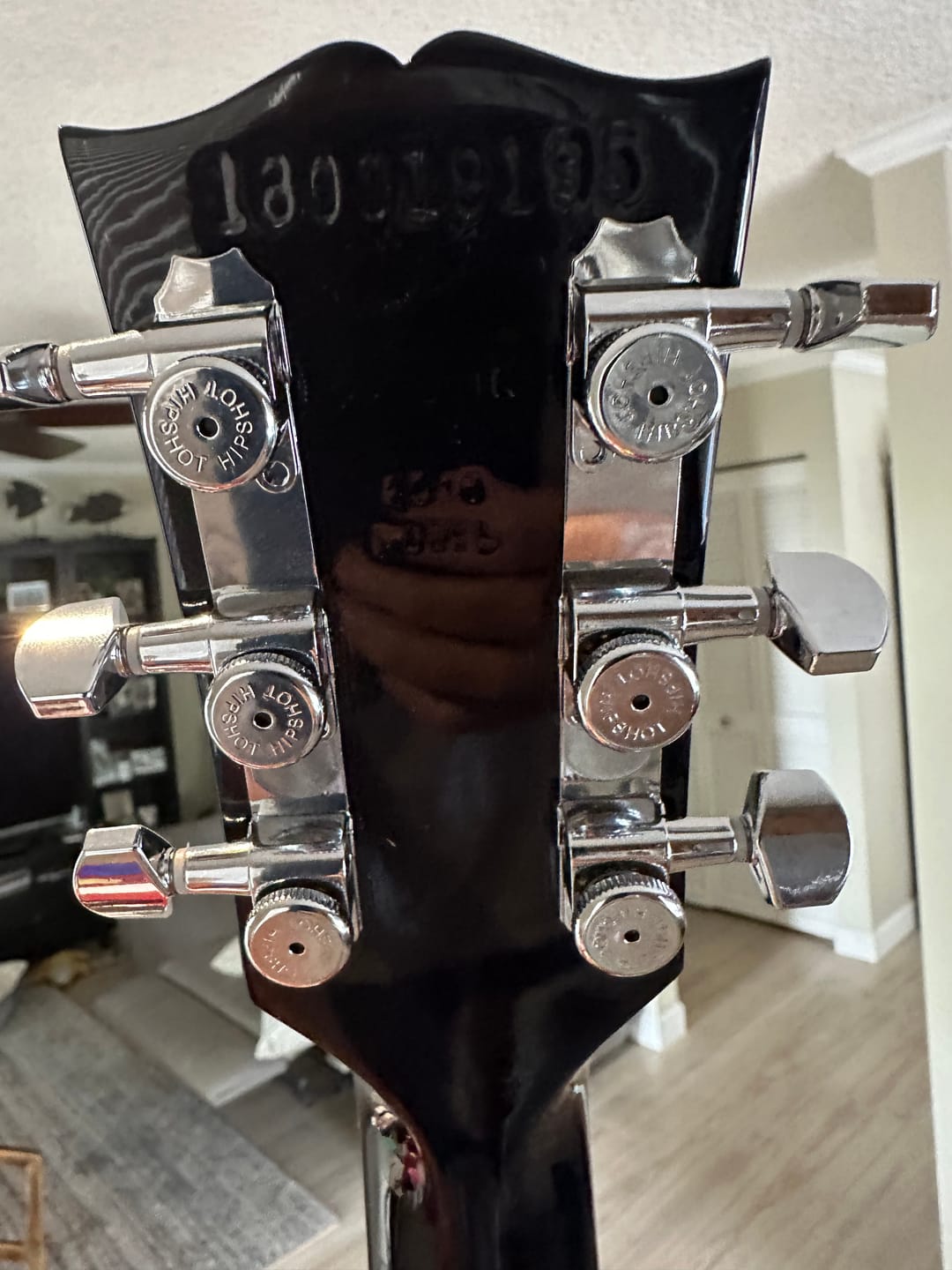 Customer photo review of Guitar Tuner Upgrade Kit for 3+3 Headstocks (10mm Post Holes)