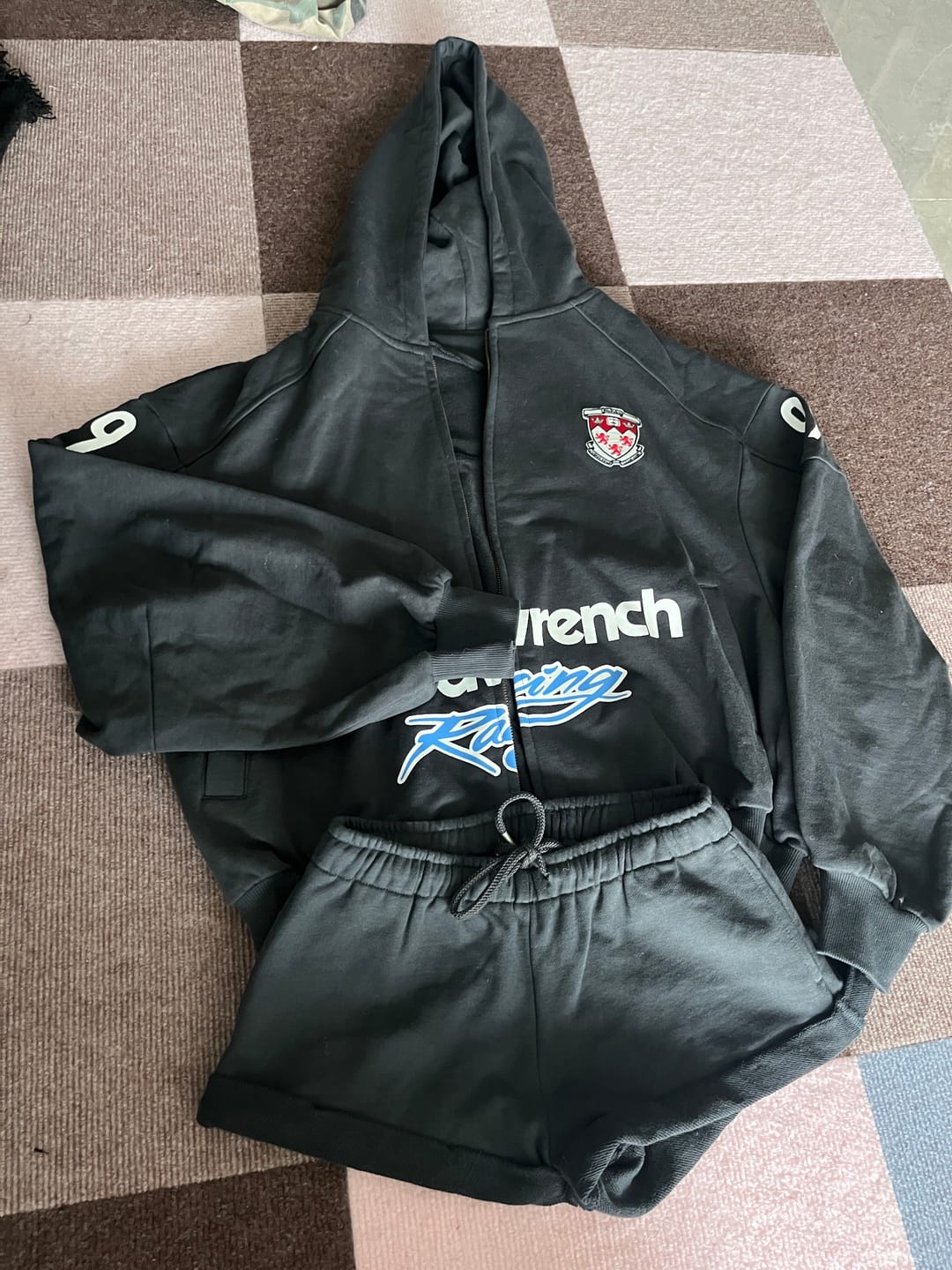 Customer photo review of WARDEN EDGE Goodwrench Racing Oversized Graphic Zip Hoodie & Relaxed Shorts Set