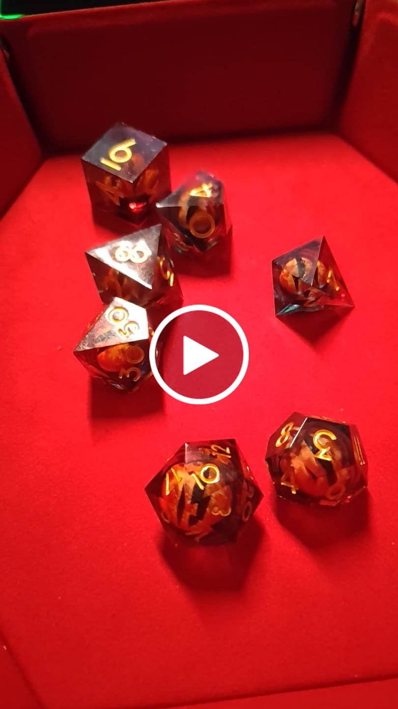 Customer video review of Dragon Eye Fire & Ice Flüssigwürfel-Set