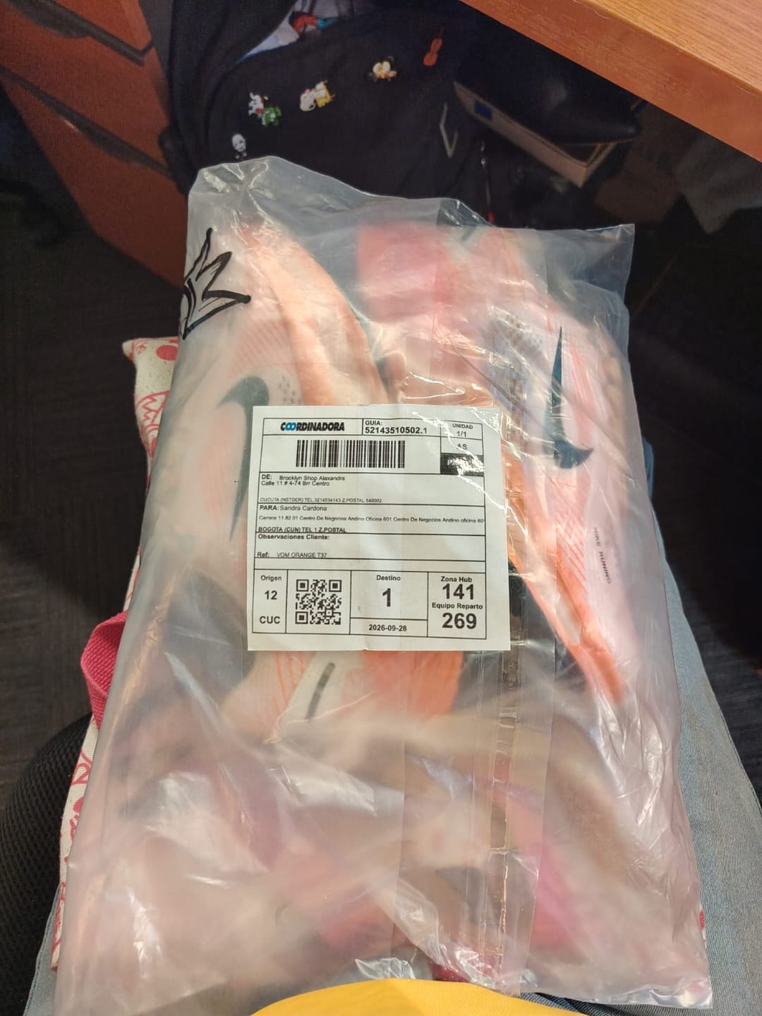 Customer photo review of NIKE VOMERO 18 - UNISEX