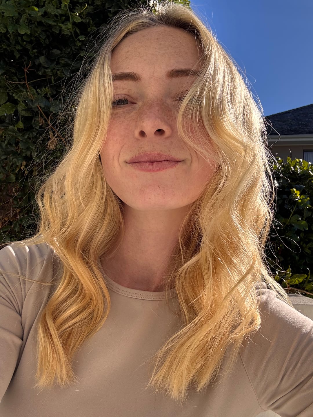 Customer photo review of Joico Blonde Life Violet Conditioner - Color Neutralizing Conditioner 300ml