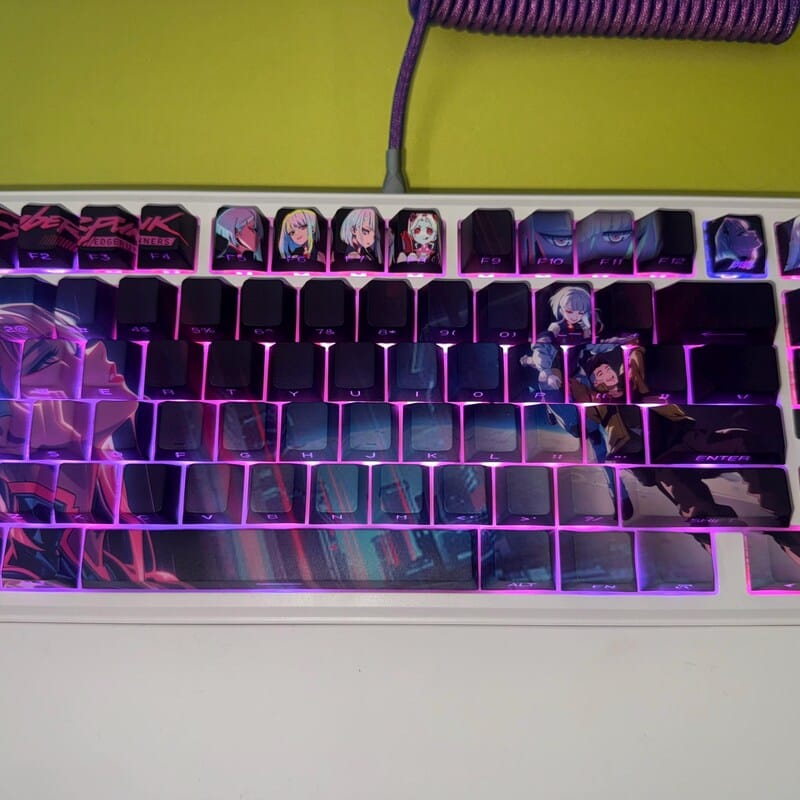 Customer photo review of Lucy Cyberpunk Edgerunners Keycaps
