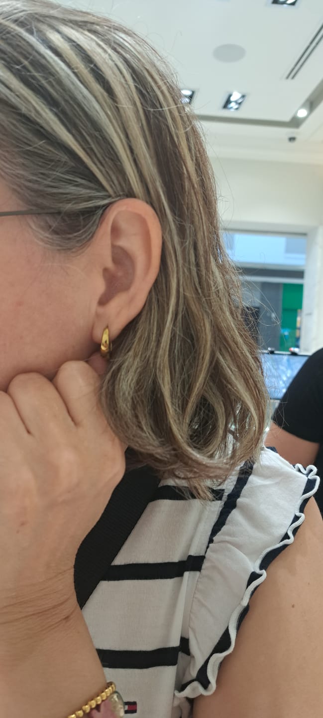 Customer photo review of Par Arracada Forma U