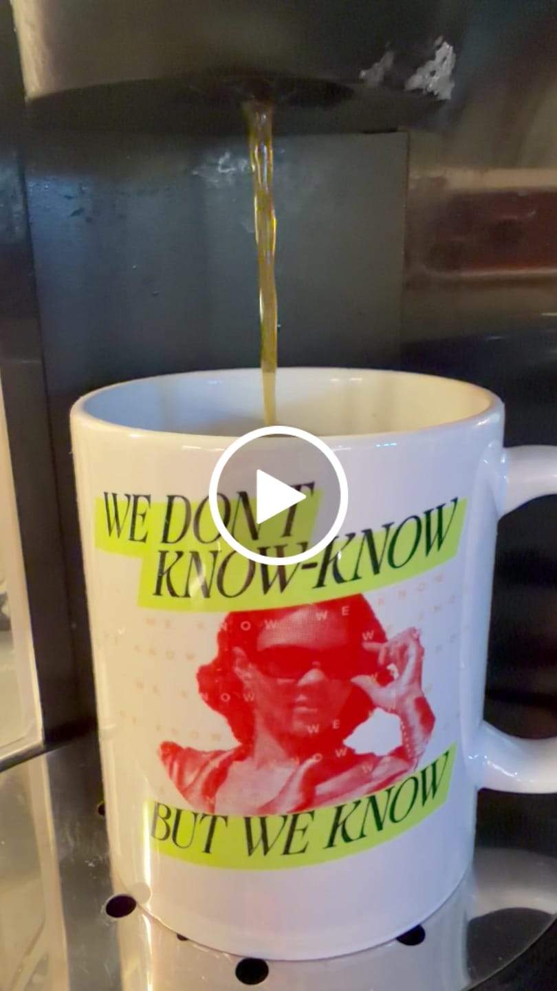 Customer video review of We Know Neon Mug