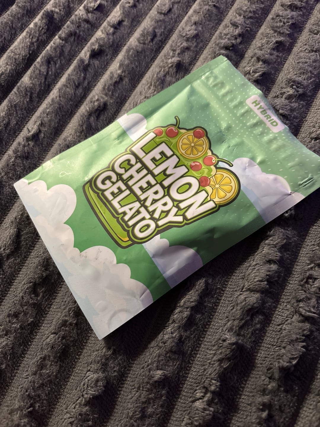 Customer photo review of Lemon Cherry Gelato - Pack of Pre-Rolls (10 Pack) - Hybrid