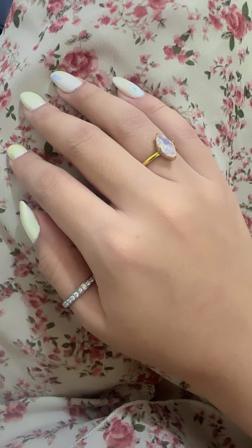 Customer photo review of Anillo Churumbela Zirconias 3 mm